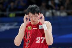 周琦替補登場5投4中高效貢獻15分6板3助1帽