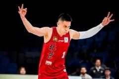 陳盈駿關(guān)鍵時刻挺身而出，6記三分球轟出23分4板2助2斷