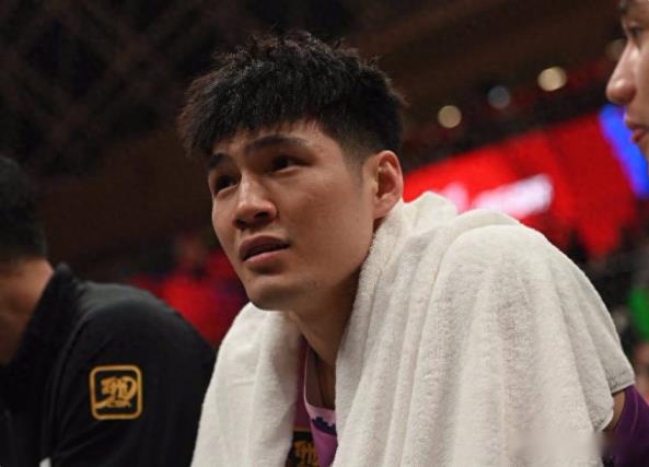 廣東隊再試招陳國豪，給錢還是給人？這批“番薯”難搞！