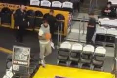 提前四個(gè)多小時(shí)熱身！老詹今日苦練三分！