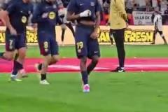 難以置信的比賽！網(wǎng)紅帶你現(xiàn)場零距離感受國家德比的氛圍！