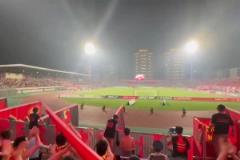 面對定南贛聯(lián)，重慶球迷高喊：還我黑龍江！