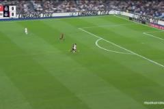 開場錯(cuò)失良機(jī)！居勒爾送直塞，恩德里克單刀打門被撲出！