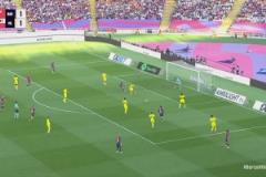 巴薩2-1反超比分！黃潛解圍不遠(yuǎn)，費(fèi)爾明斷球停球凌空斬破門！